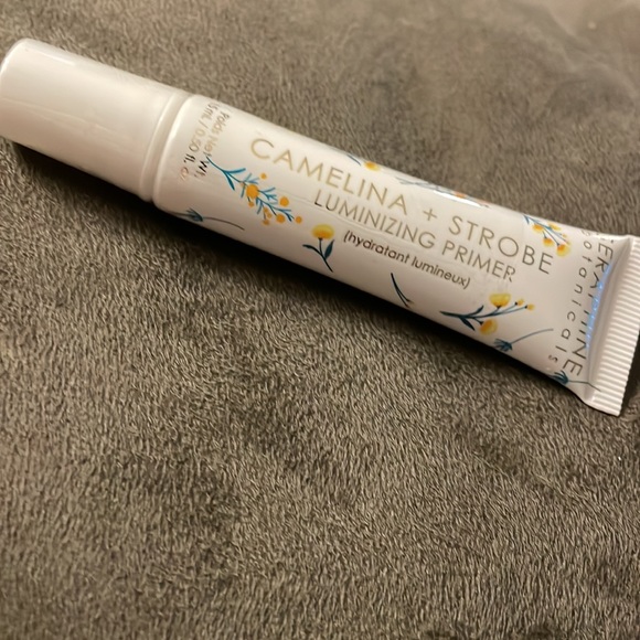 Seraphine Botanicals Camelina + Strobe Luminizing Primer - Picture 3 of 3